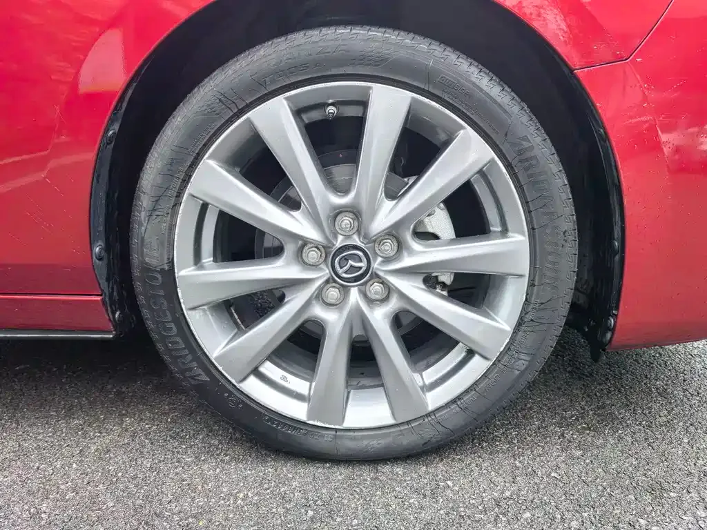 Mazda 3 Axela 2022 из CN, фото 4