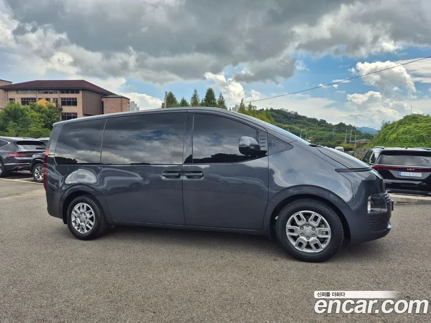 Hyundai Staria 2022 из KR, фото 4