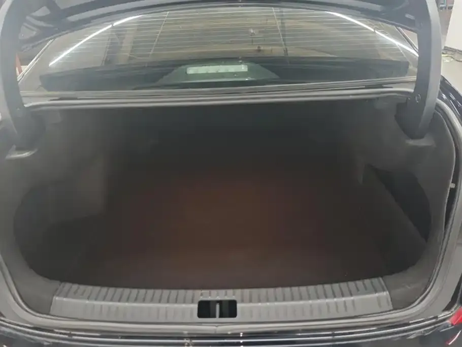 Volkswagen Passat — фото 4