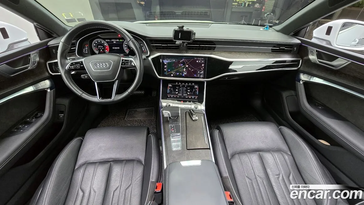 Audi A7 — фото 7