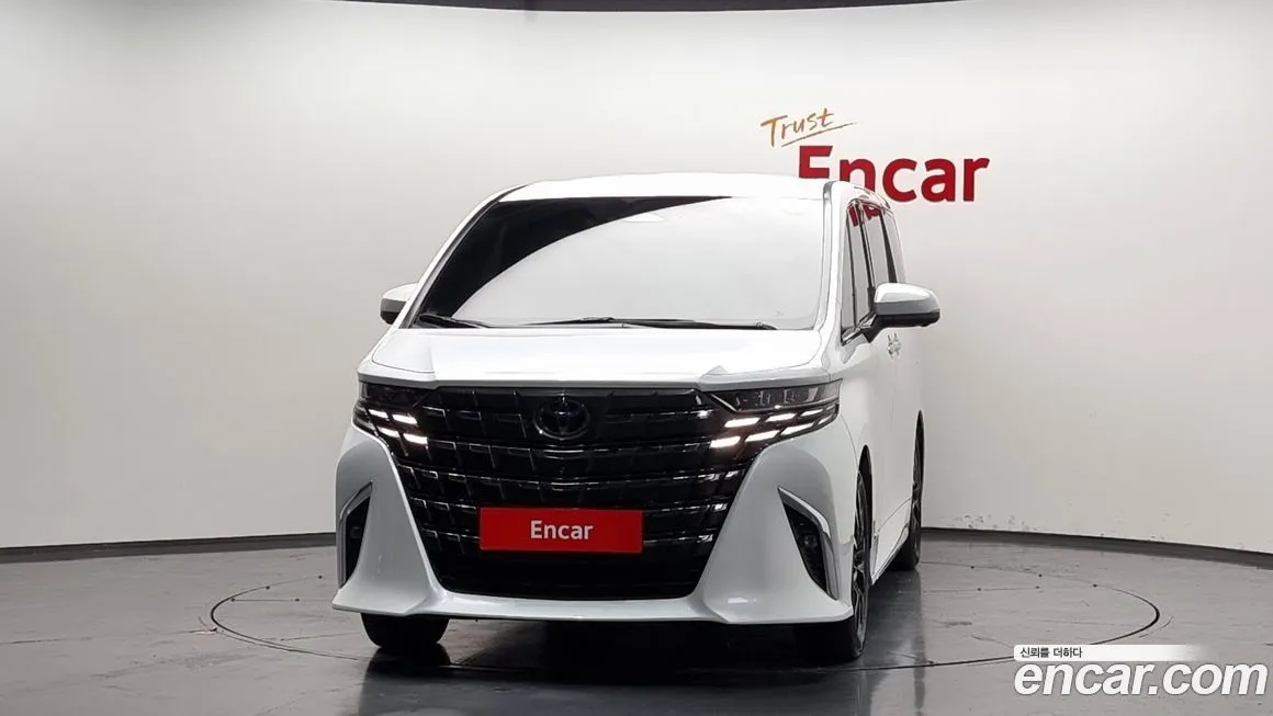 Toyota Alphard 2024 из KR, фото 3