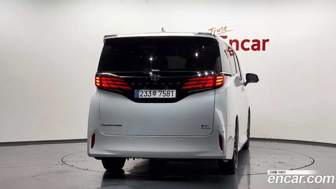 Toyota Alphard 2024 из KR, фото 4