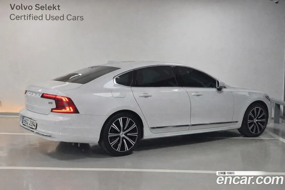Volvo S90 2024 из KR, фото 4