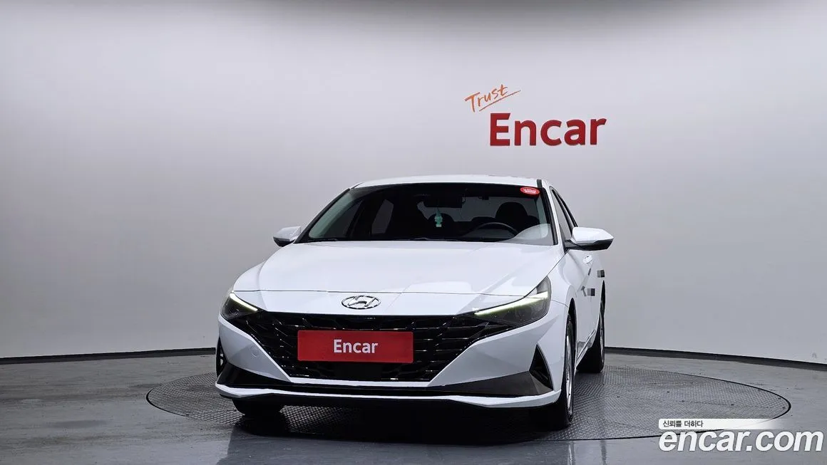 Hyundai AVANTE — фото 3