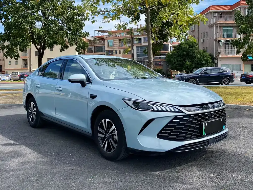 BYD Qin PLUS 2025 из CN, фото 4