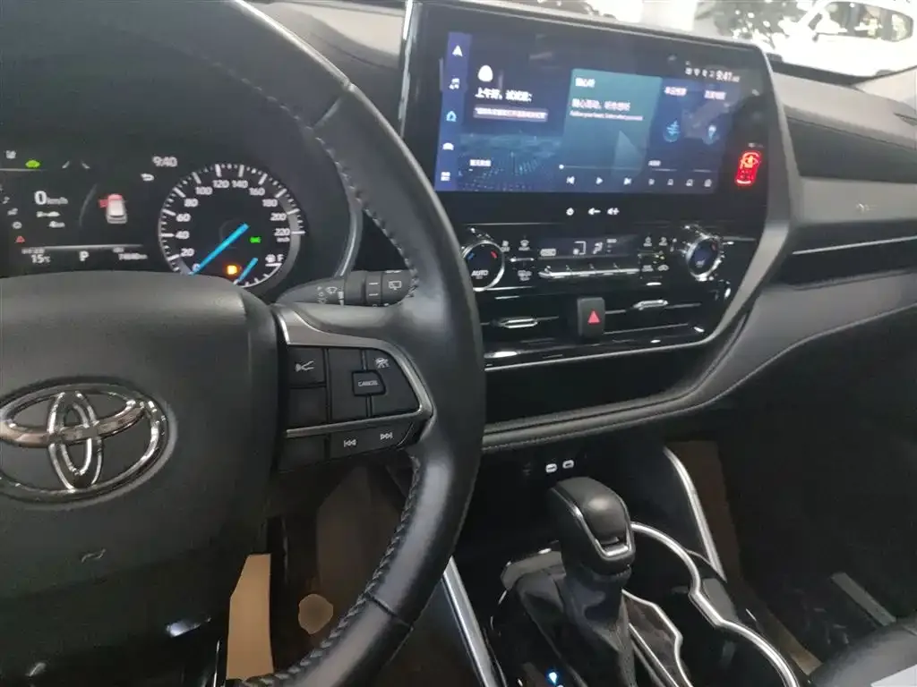 Toyota Highlander 2023 из CN, фото 10