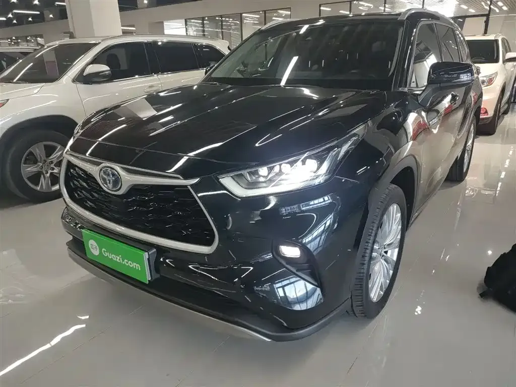 Toyota Highlander 2023 из CN, фото 2