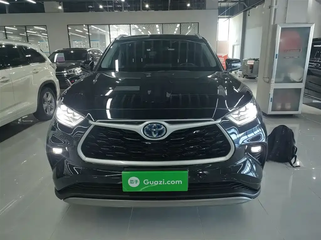 Toyota Highlander 2023 из CN, фото 3