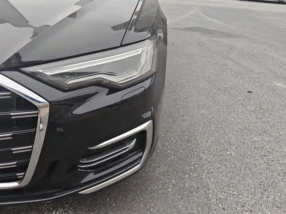 Audi A6L 2024 из CN, фото 5