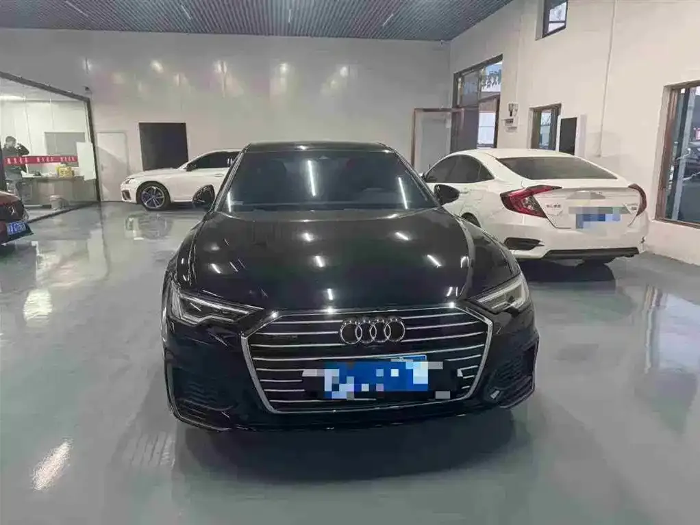 Audi A6L 2022 из CN, фото 2