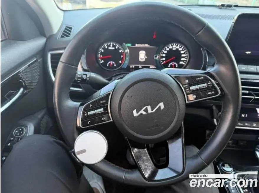 Kia Seltos 2023 из KR, фото 3