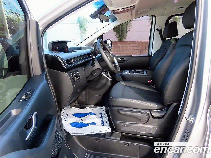 Hyundai Staria 2025 из KR, фото 5