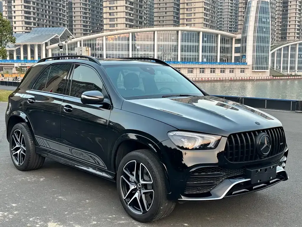 Mercedes-Benz GLE AMG — фото 3
