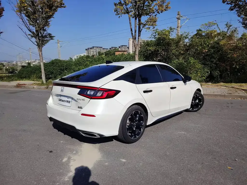Honda Civic 2023 из CN, фото 4