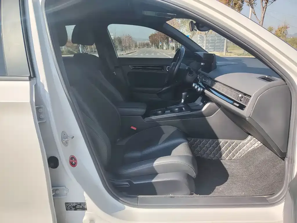 Honda Civic 2023 из CN, фото 9