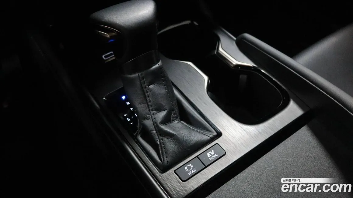 Lexus ES 2025 из KR, фото 8
