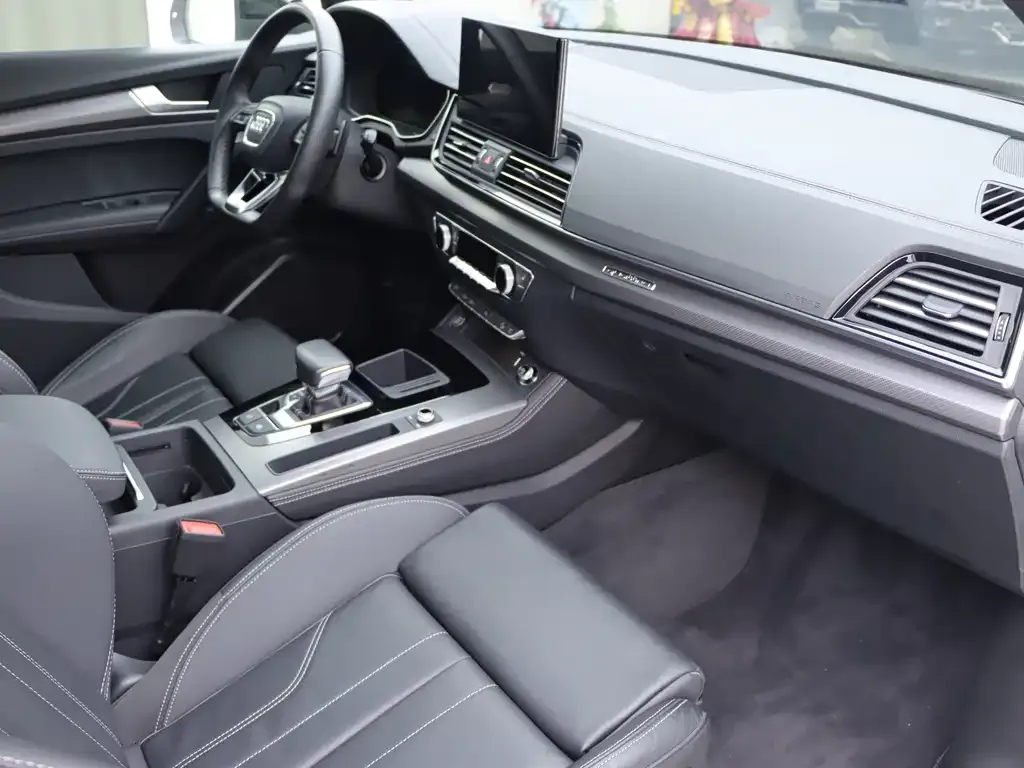 Audi Q5L 2024 из CN, фото 10