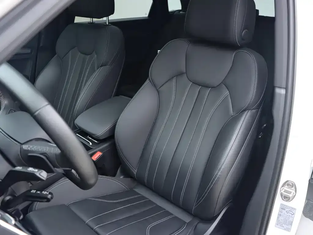 Audi Q5L 2024 из CN, фото 7