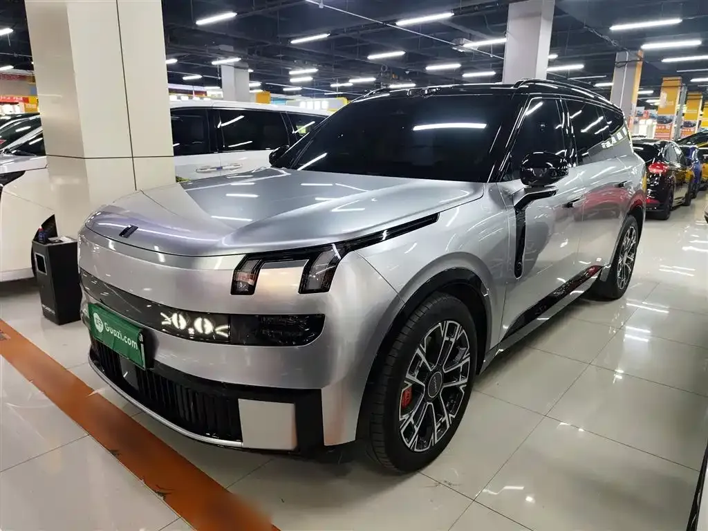 Lynk & Co 900 2025 из CN, фото 1