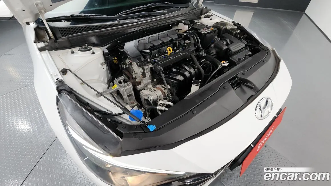 Hyundai AVANTE 2021 из KR, фото 6