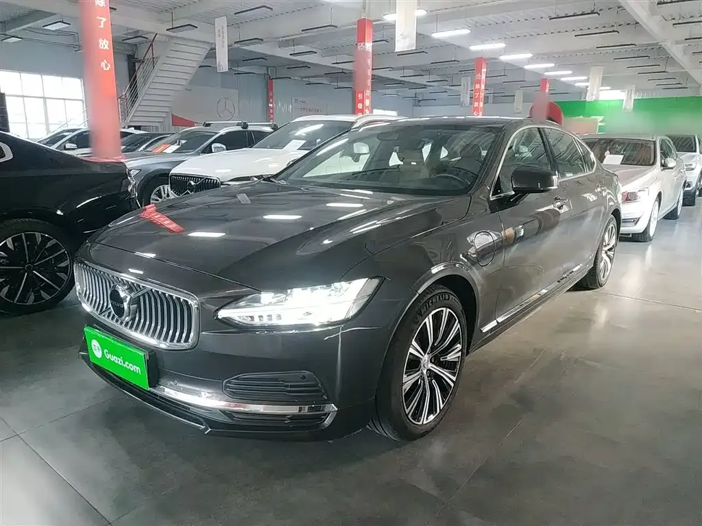 Volvo S90 PHEV 2021 из CN, фото 1