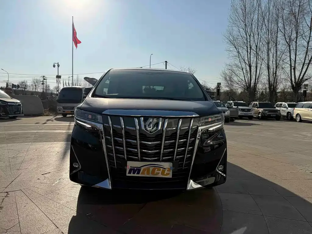 Toyota Alphard 2022 из CN, фото 2