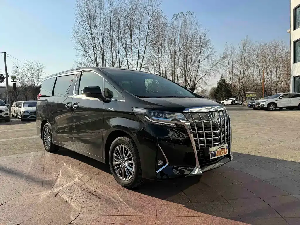 Toyota Alphard 2022 из CN, фото 3