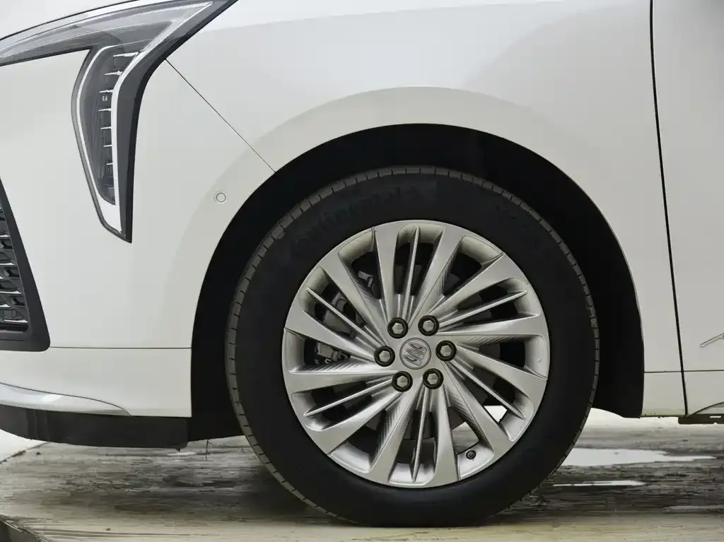 Buick Century 2023 из CN, фото 3