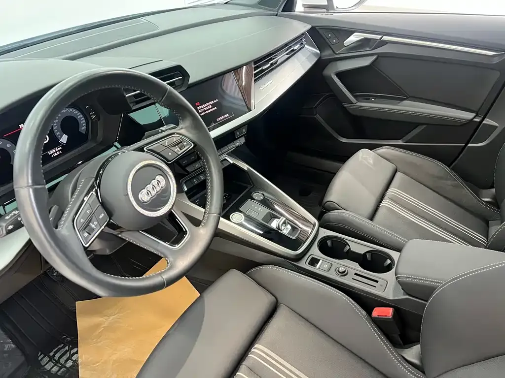 Audi A3 2022 из CN, фото 10
