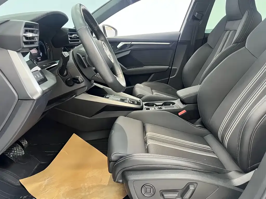 Audi A3 2022 из CN, фото 9