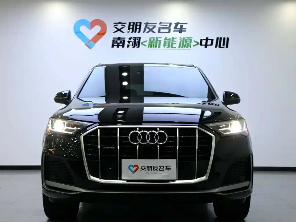 Audi Q7 2023 из CN, фото 3