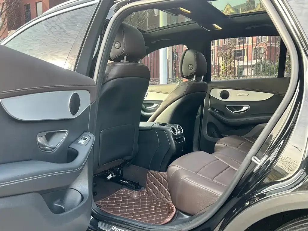 Mercedes-Benz GLC 2021 из CN, фото 10
