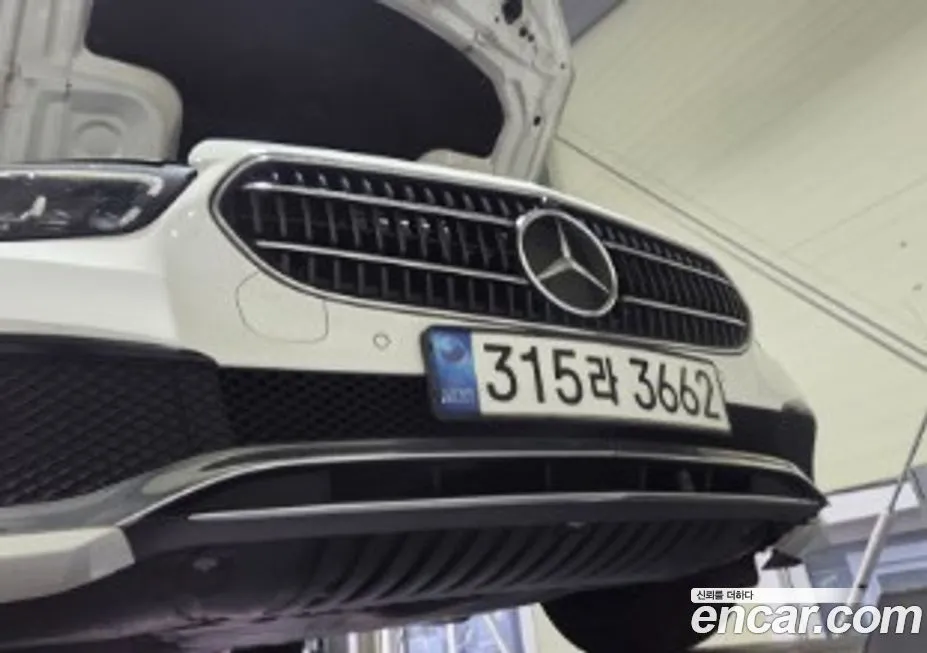 Mercedes-Benz E-Class 2022 из KR, фото 1