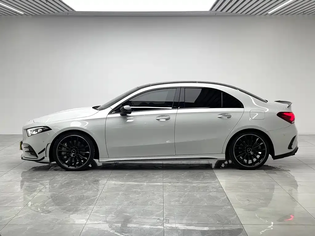Mercedes-Benz A-Class AMG — фото 7