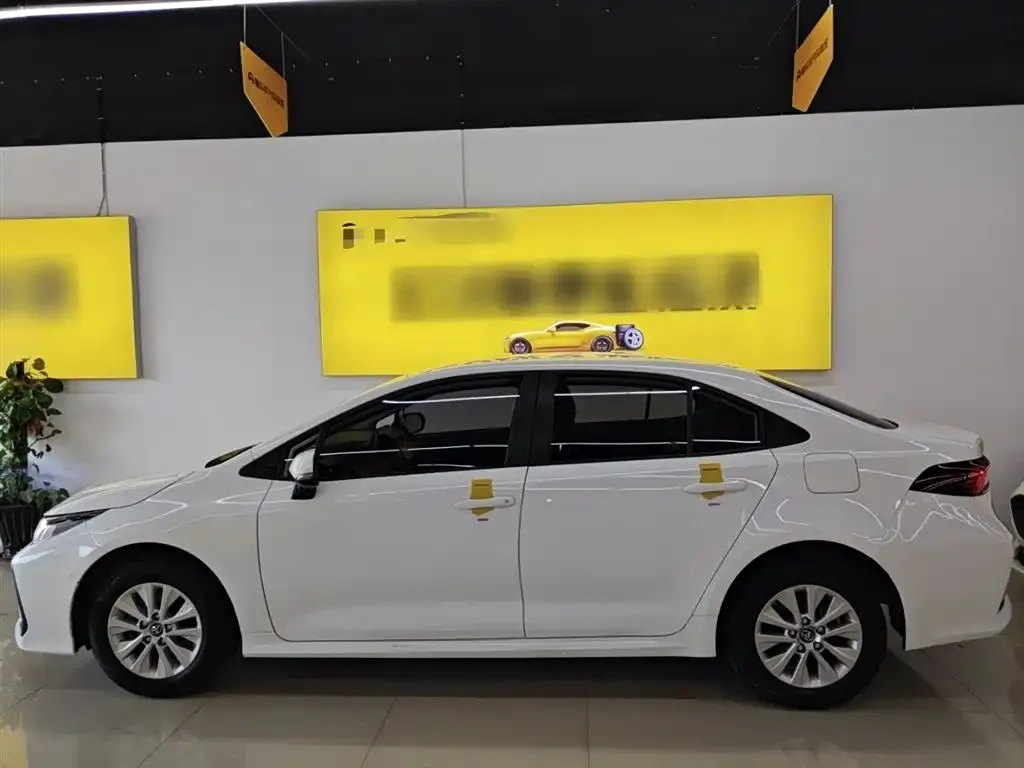 Toyota Corolla 2021 из CN, фото 5