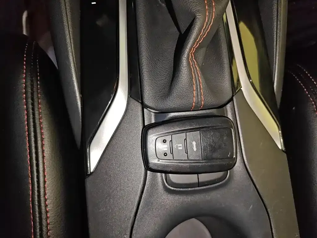 Toyota Corolla 2021 из CN, фото 9