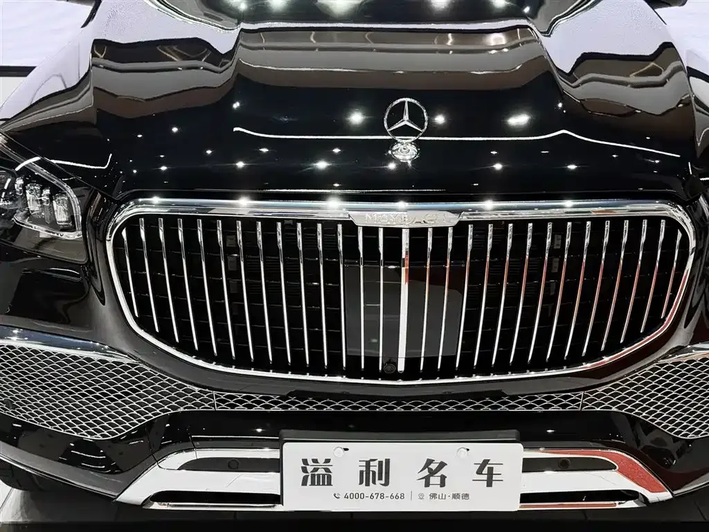 Mercedes-Benz GLS — фото 10