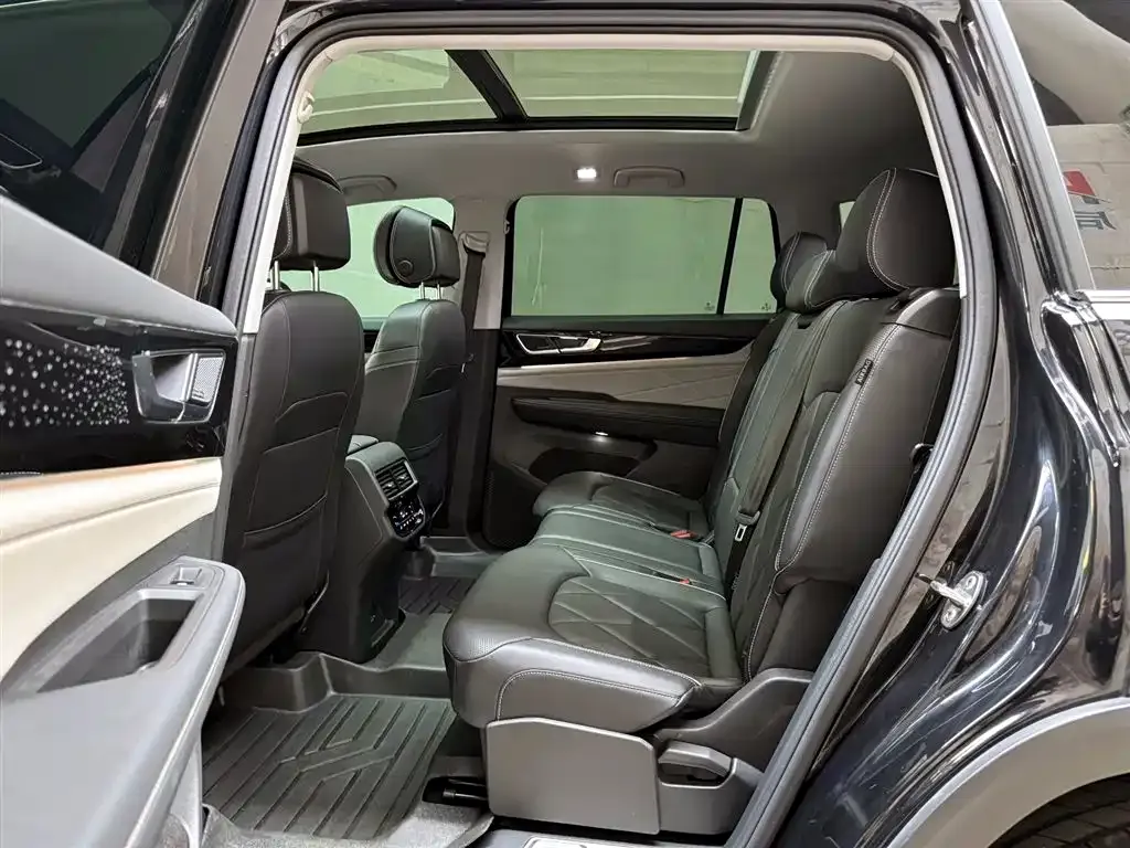 Volkswagen Teramont 2024 из CN, фото 10