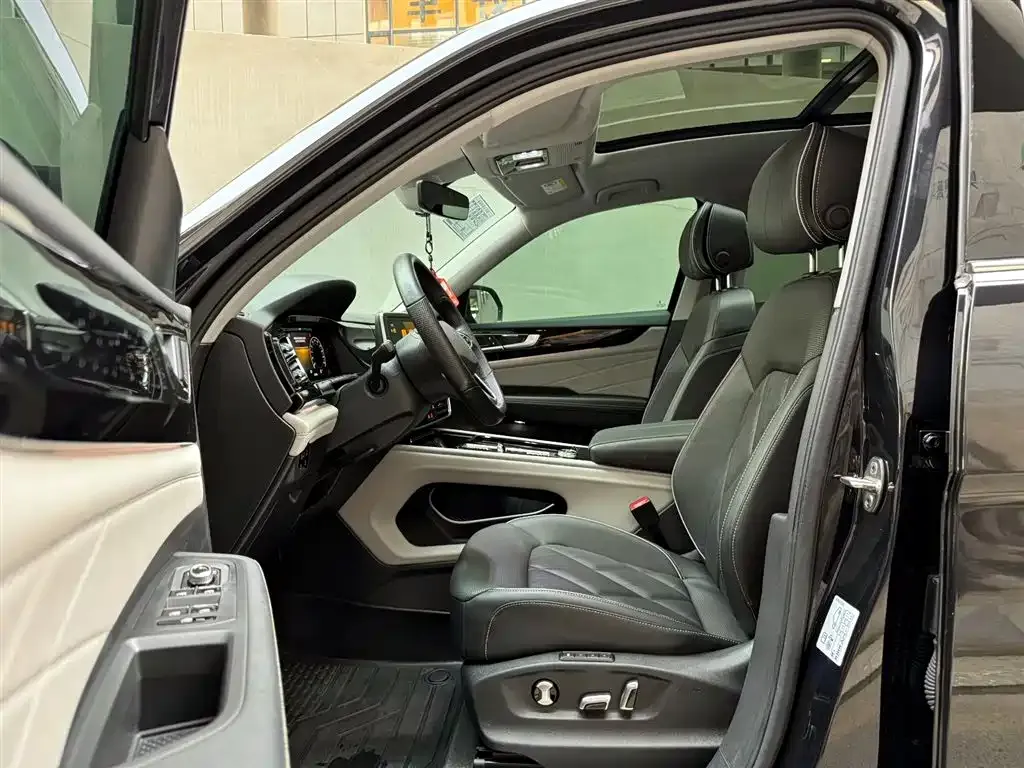 Volkswagen Teramont 2024 из CN, фото 9