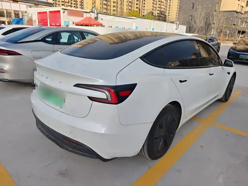 Tesla Model 3 2023 из CN, фото 7
