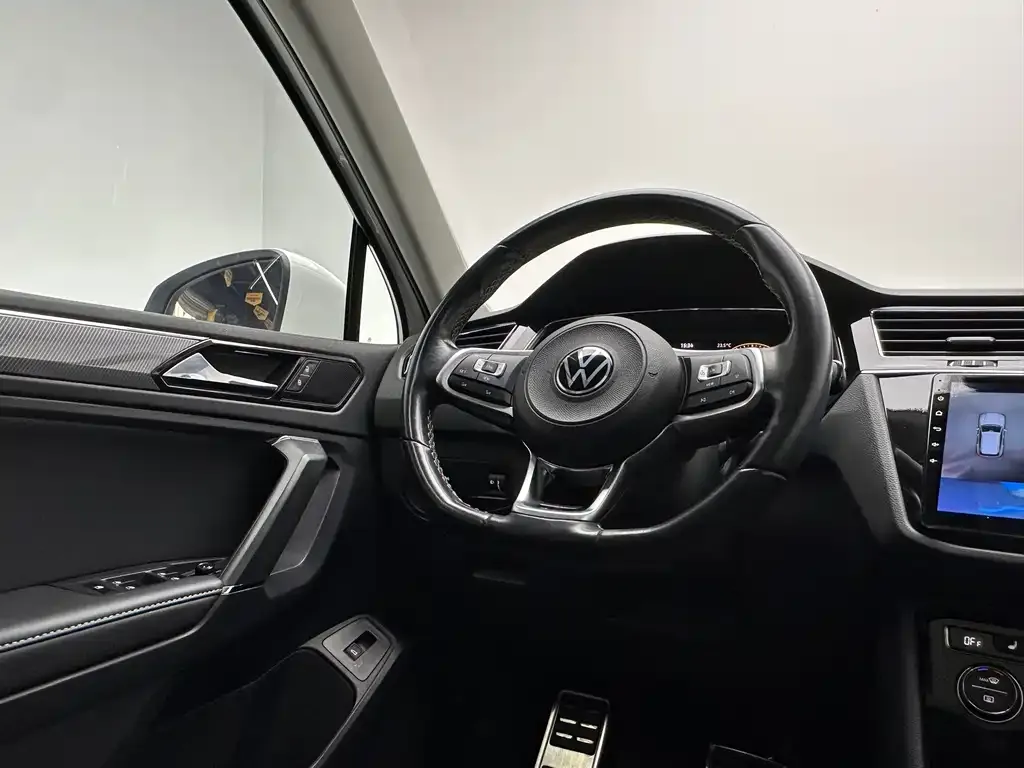 Volkswagen Tiguan L 2021 из CN, фото 10