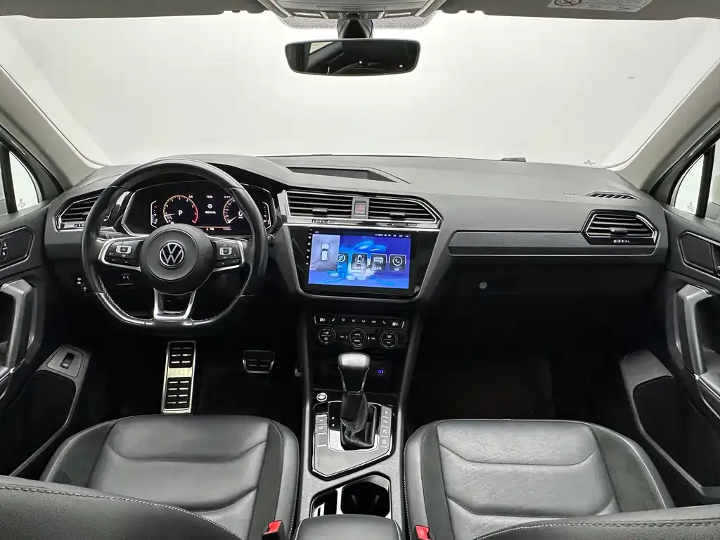 Volkswagen Tiguan L 2021 из CN, фото 9