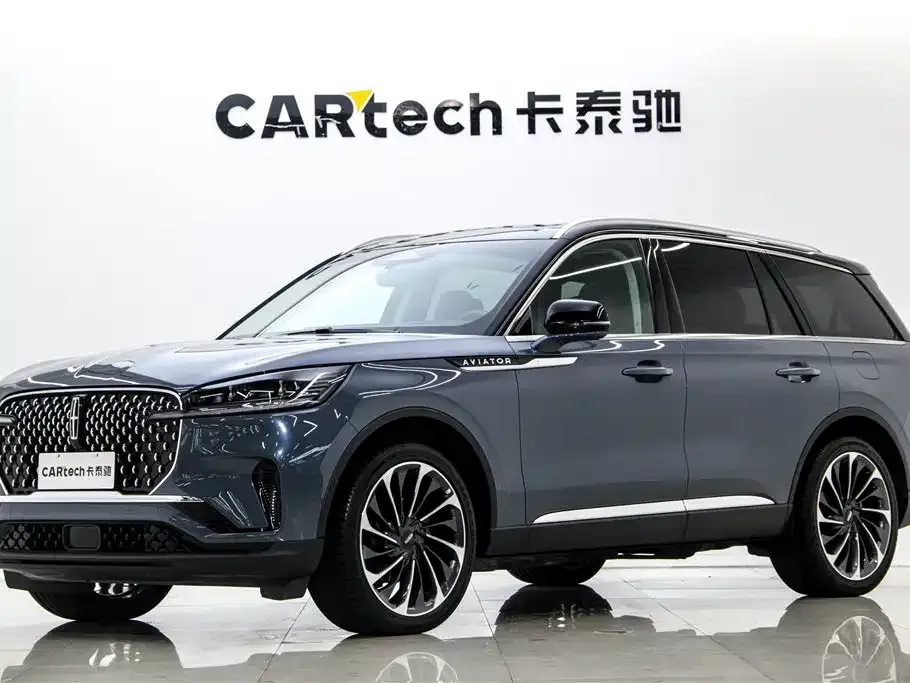 Lincoln Aviator 2024 из CN, фото 1