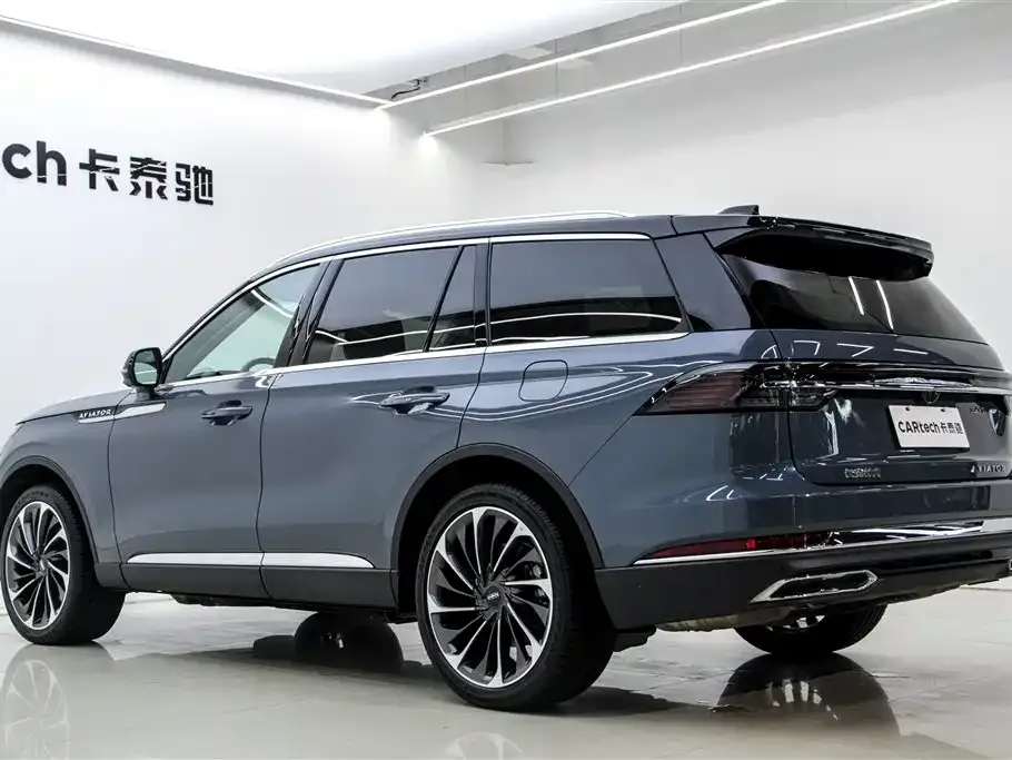 Lincoln Aviator 2024 из CN, фото 6