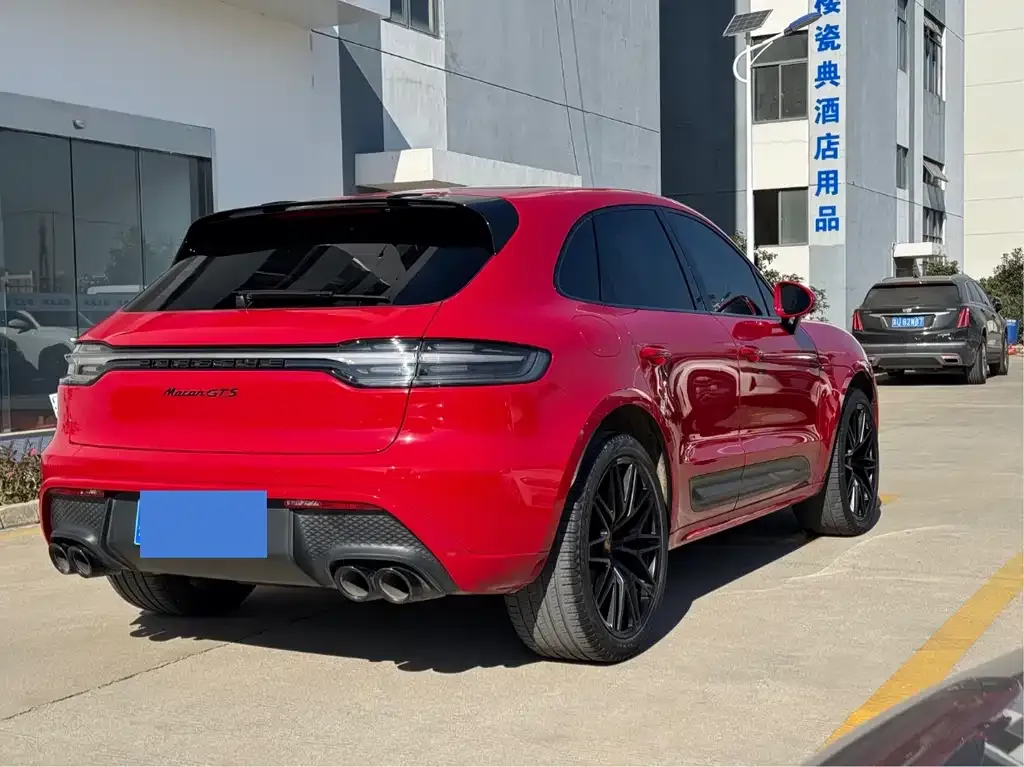 Porsche Macan — фото 6