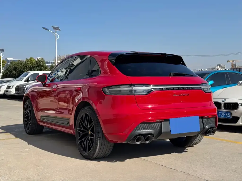 Porsche Macan — фото 7
