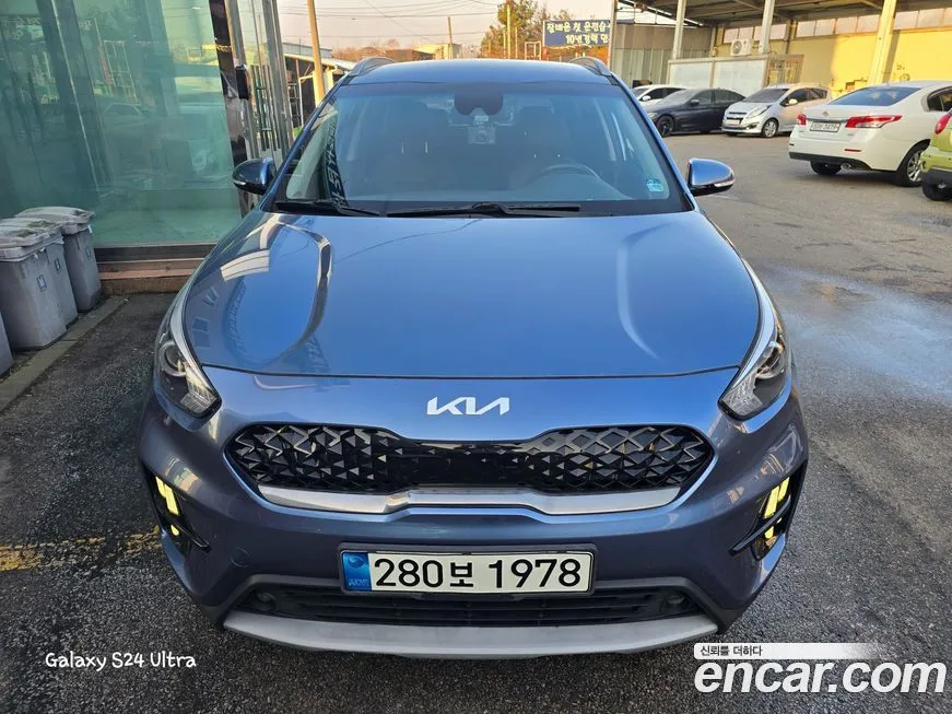 Kia Niro 2022 из KR, фото 2