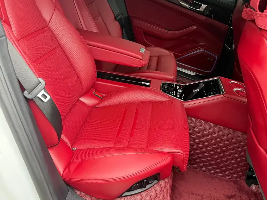 Porsche Panamera 2022 из CN, фото 9