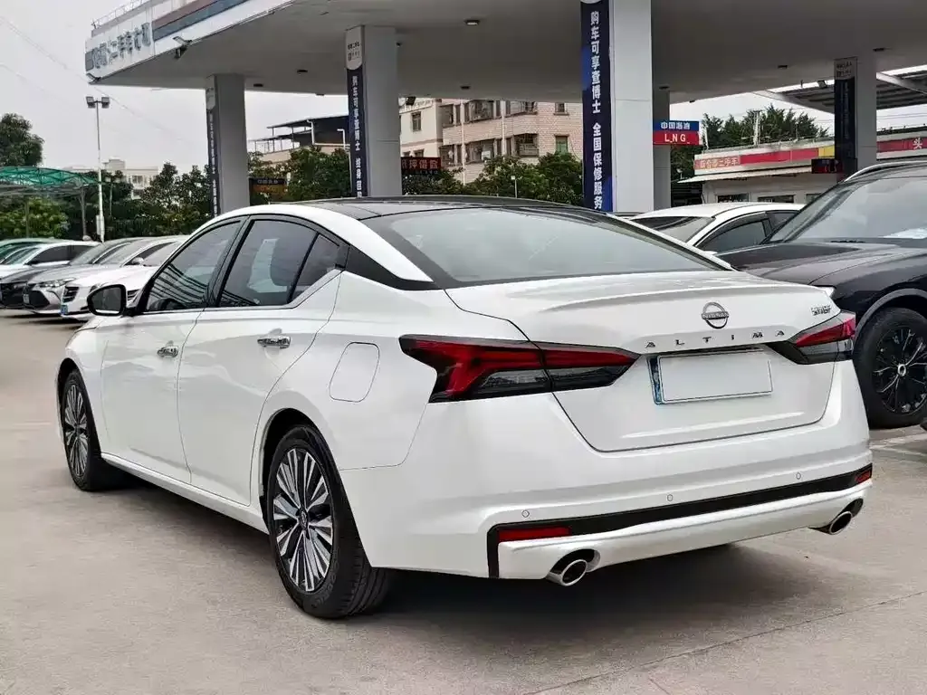 Nissan Teana 2023 из CN, фото 6