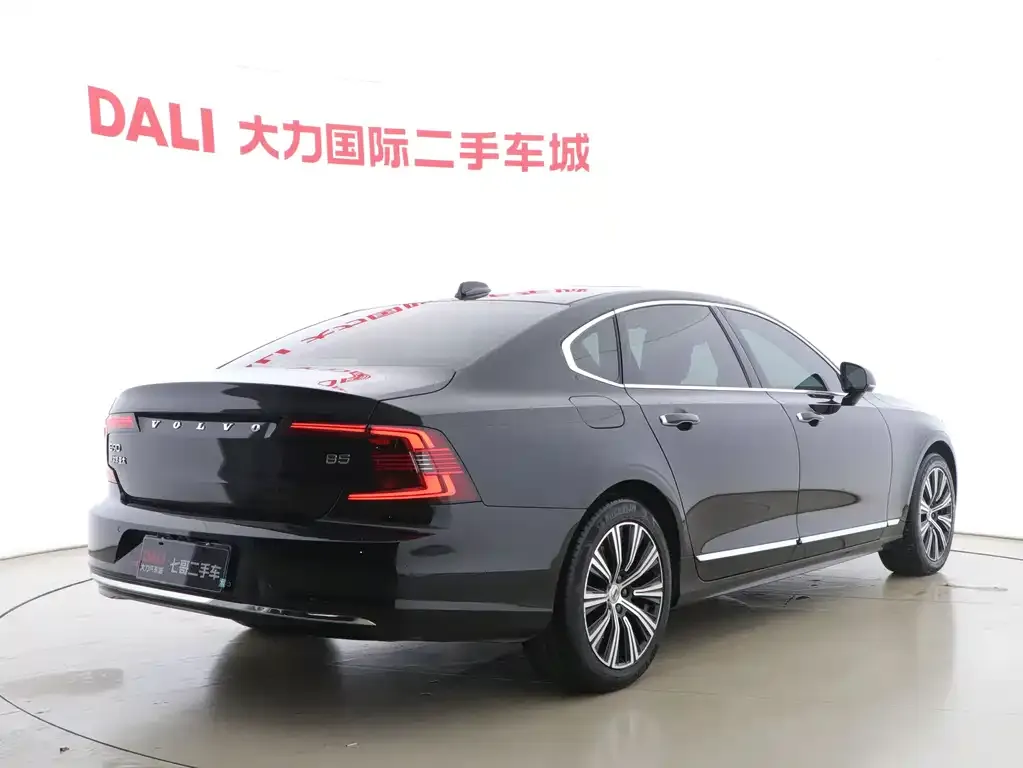 Volvo S90 2022 из CN, фото 4